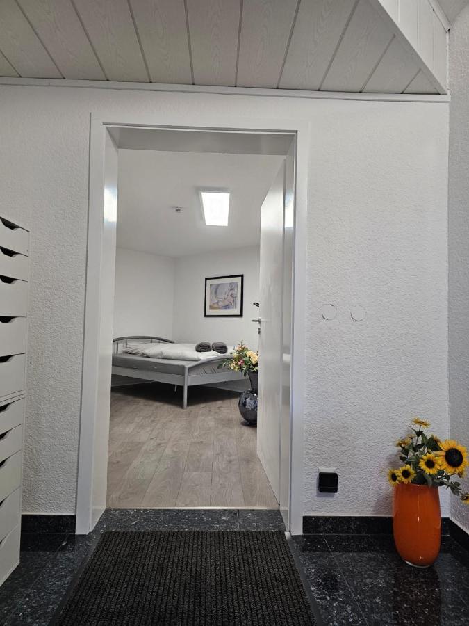 Ferienwohnung ELW sonnig,Terasse, bis zu 13 Schlafpl. Obergroningen Exterior foto