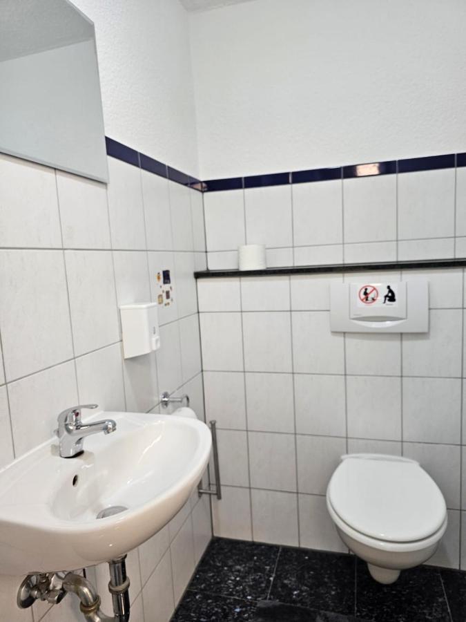 Ferienwohnung ELW sonnig,Terasse, bis zu 13 Schlafpl. Obergroningen Exterior foto