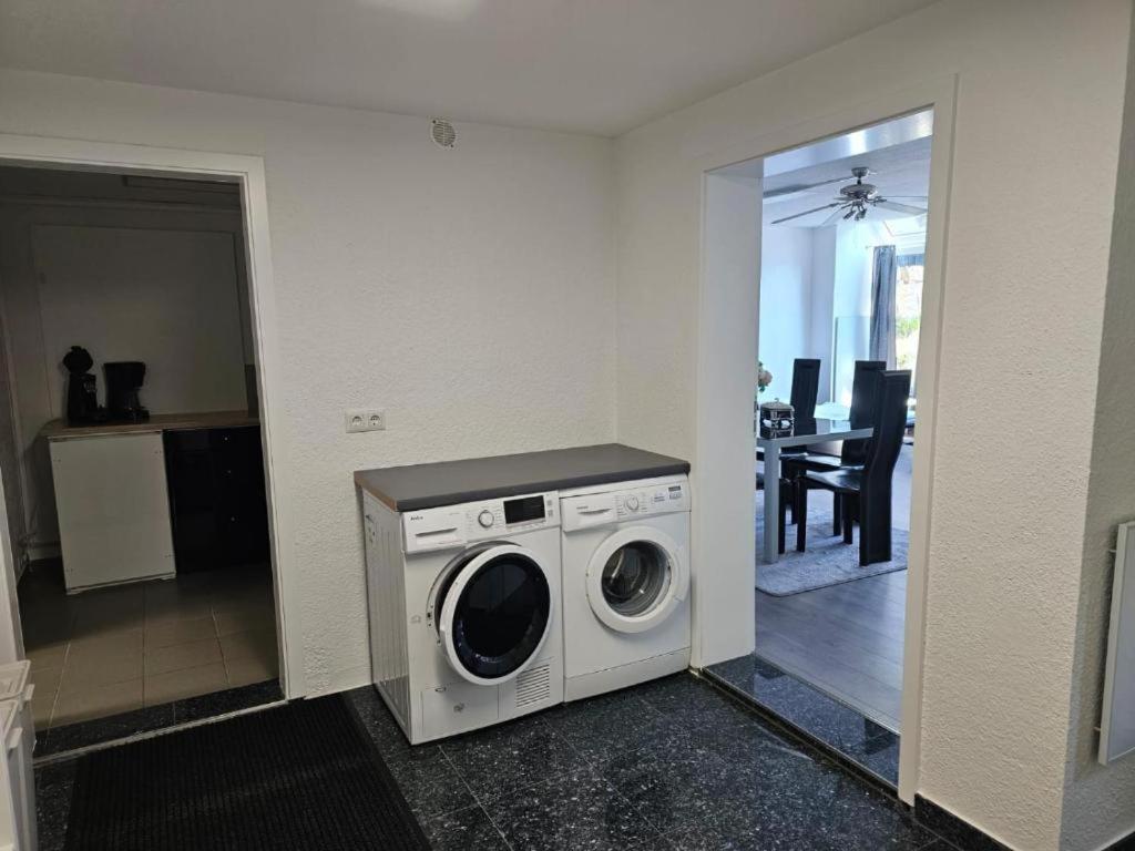 Ferienwohnung ELW sonnig,Terasse, bis zu 13 Schlafpl. Obergroningen Exterior foto