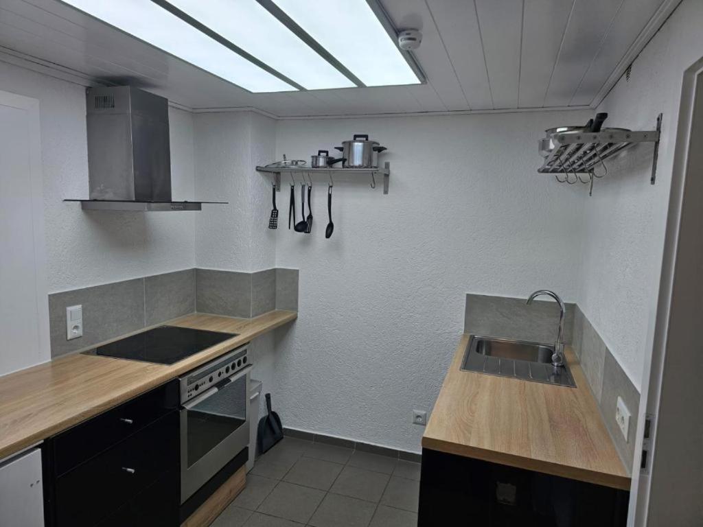 Ferienwohnung ELW sonnig,Terasse, bis zu 13 Schlafpl. Obergroningen Exterior foto